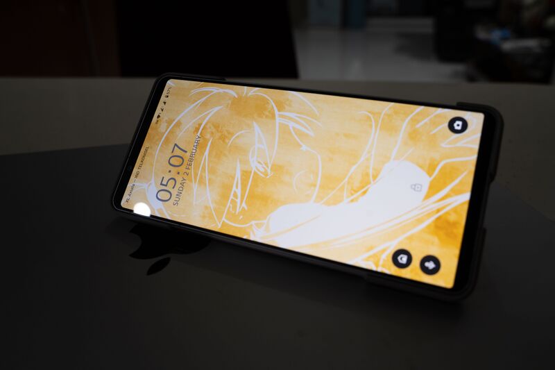 File:Xperia 1 VI propped lock.jpg